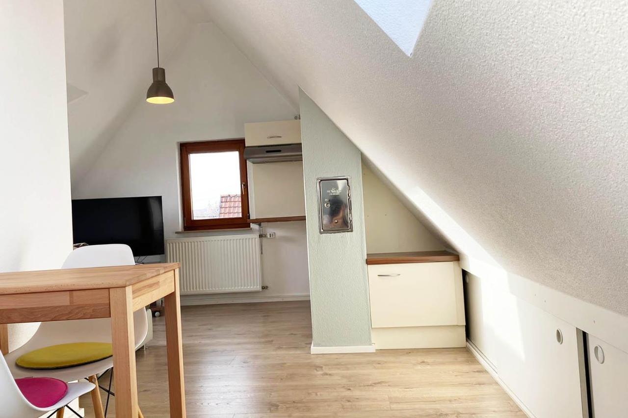 Gemuetliche 2 Zimmerwohnung Mit Tv Und Wlan Wendlingen am Neckar Extérieur photo