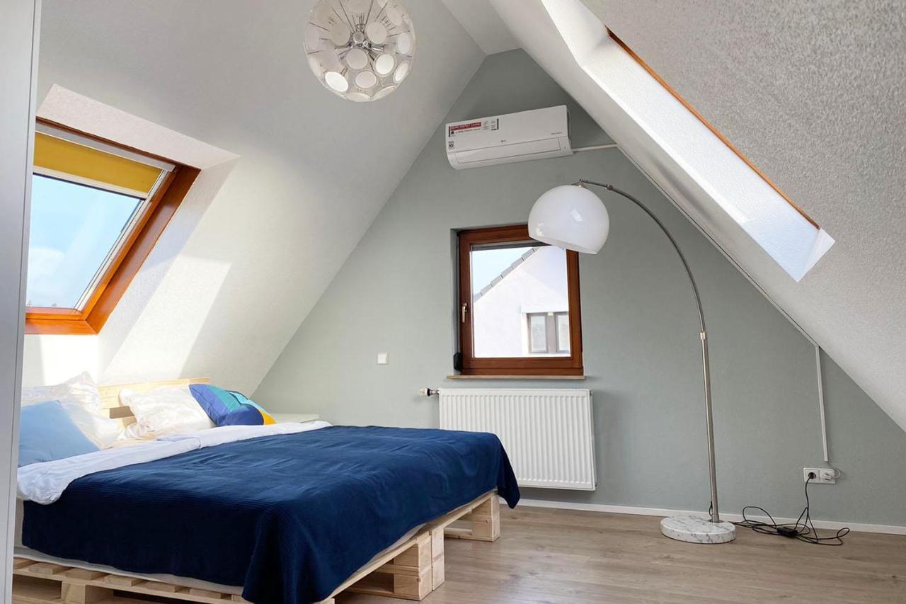 Gemuetliche 2 Zimmerwohnung Mit Tv Und Wlan Wendlingen am Neckar Extérieur photo